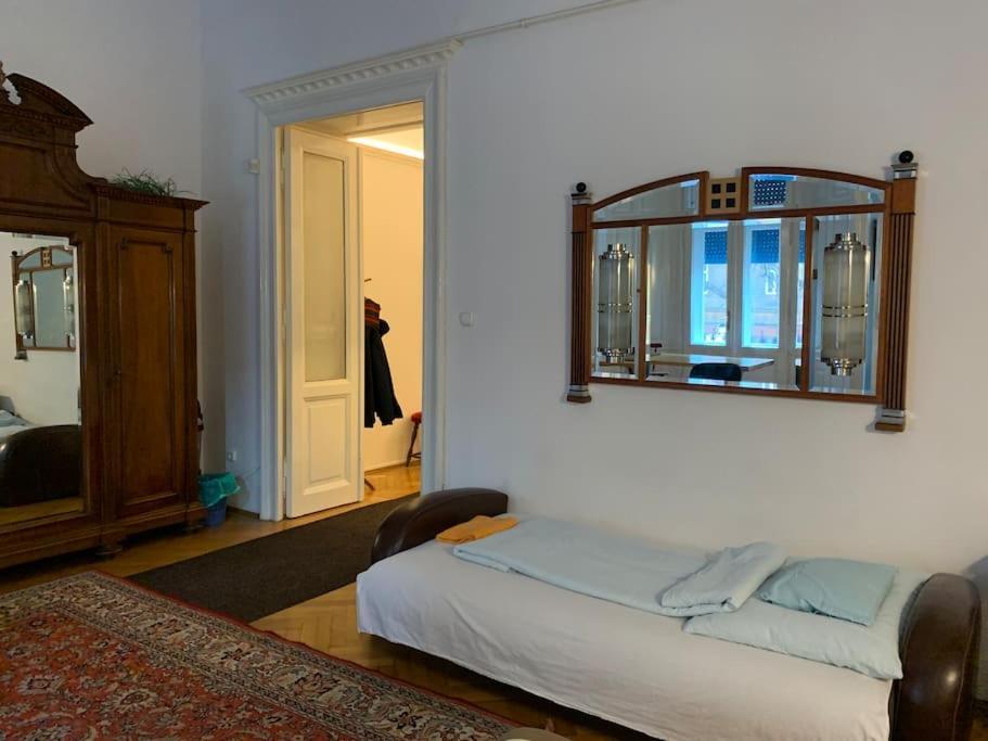 City Central Apartments 2 Next To New York Cafe Budapest Luaran gambar